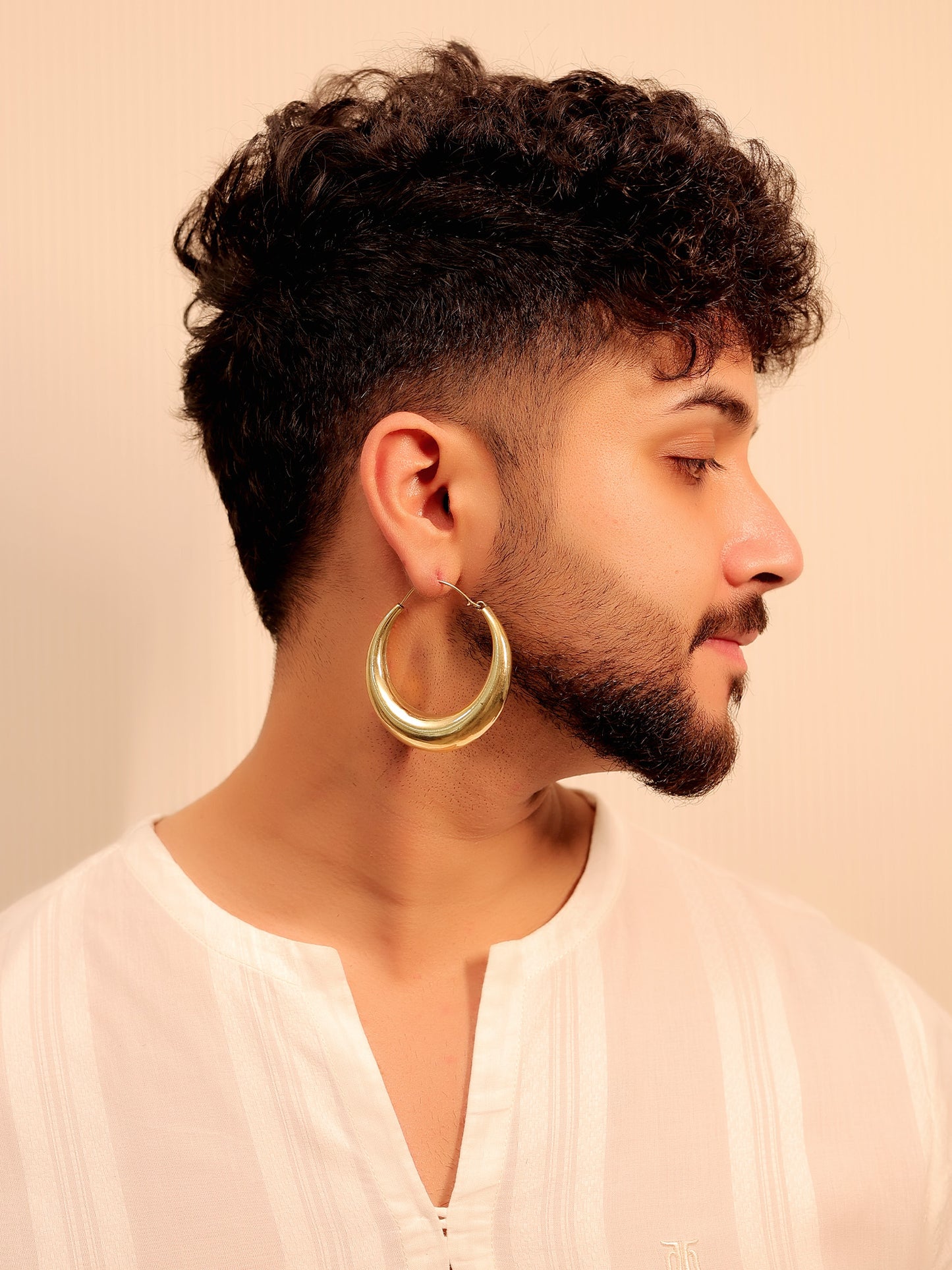 Chetas Golden Men's Earring