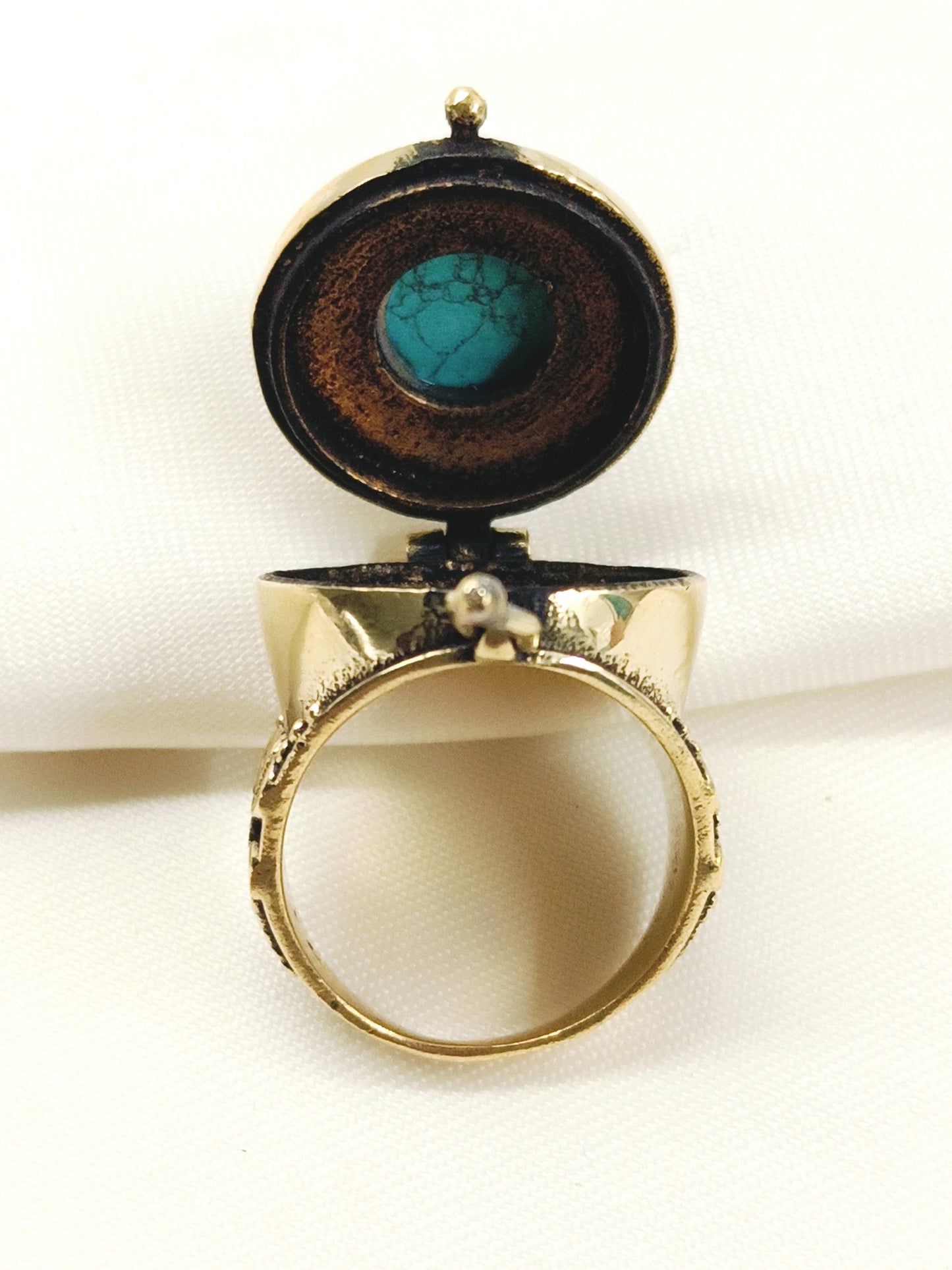Heer Firozi Men's Finger Ring