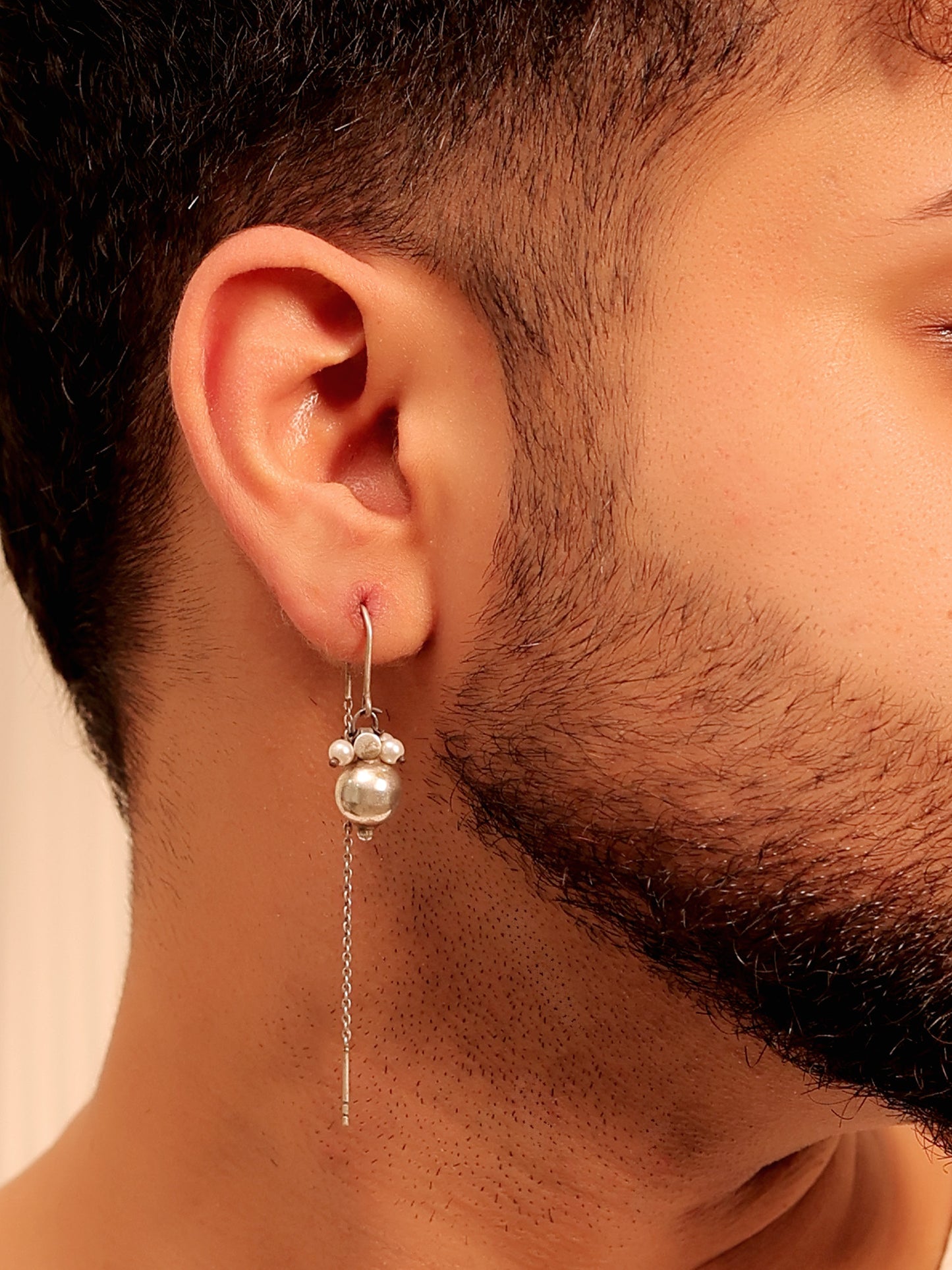 Gururaj Plain Men's Earring