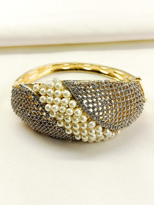 Vina Off White Beads Gold Plated American Daimond Bracelet