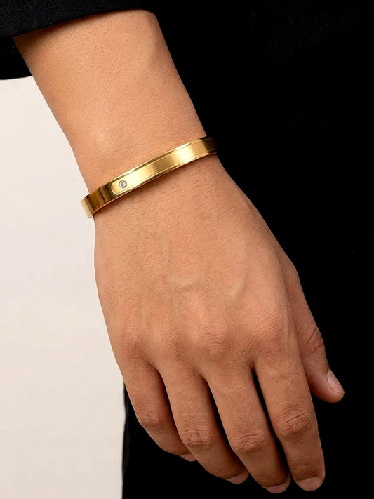 Vihanraj Golden Men's Bracelet