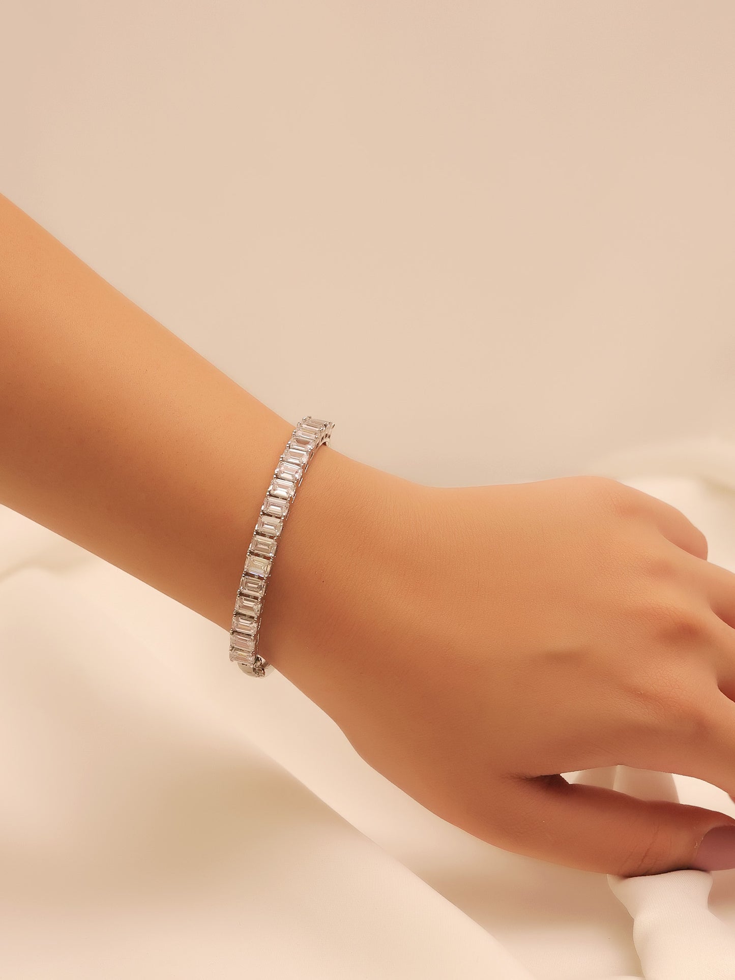 Ariana White American Diamond Bracelet
