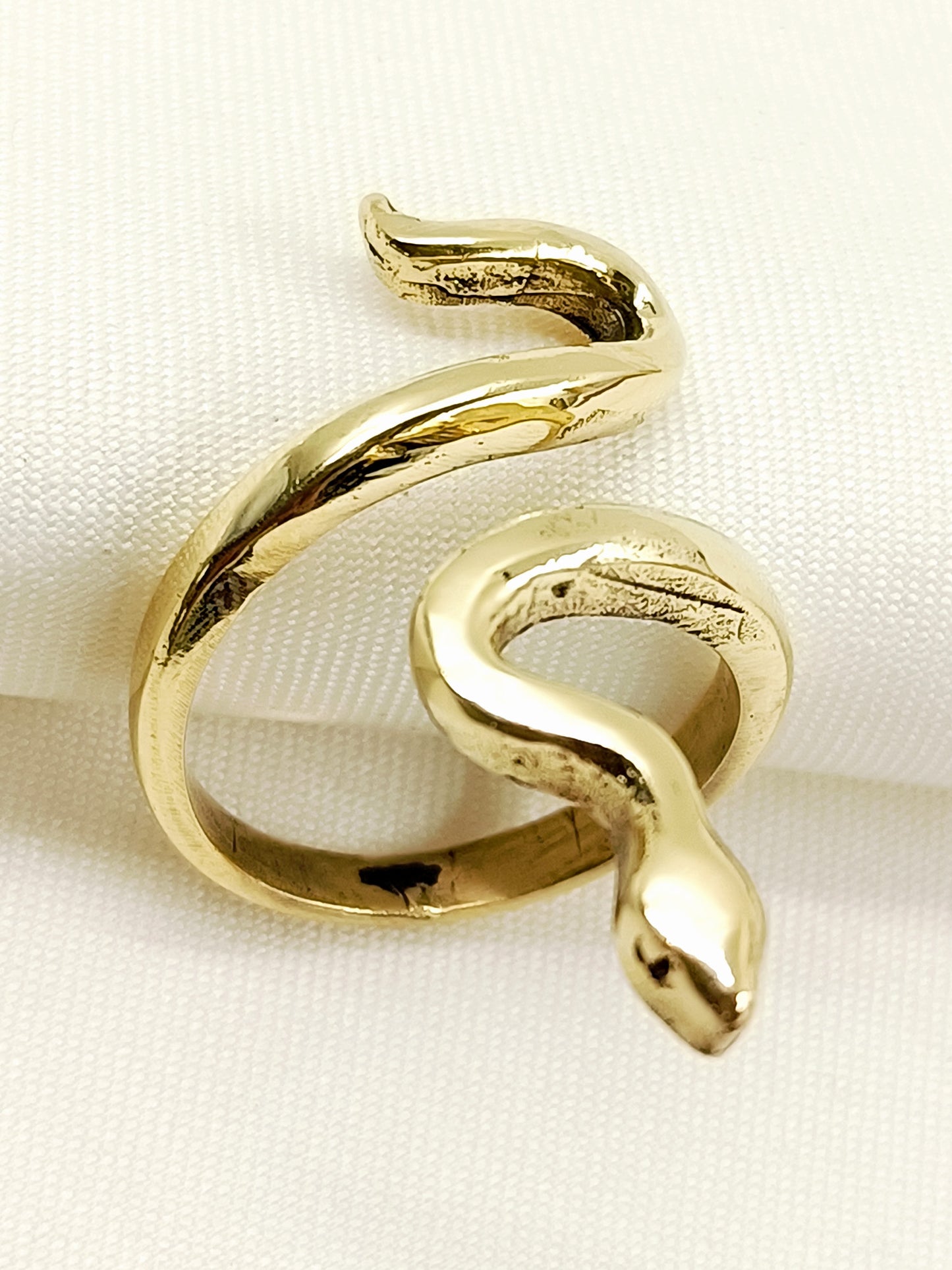 Darvesh Golden Men's Finger Ring