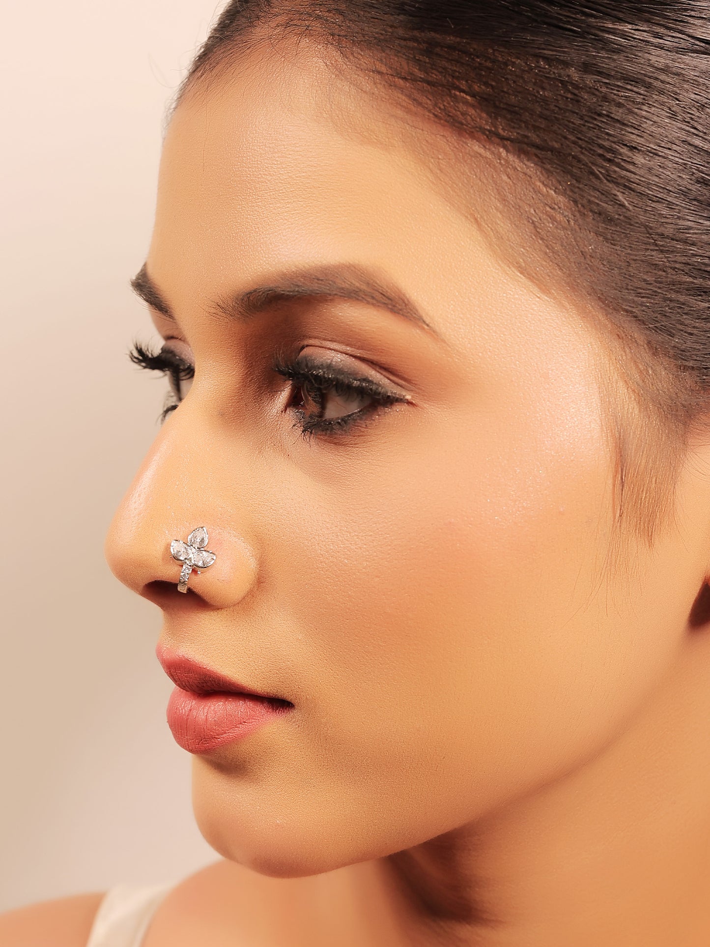 Aza Silver American Diamond Pressing Nath