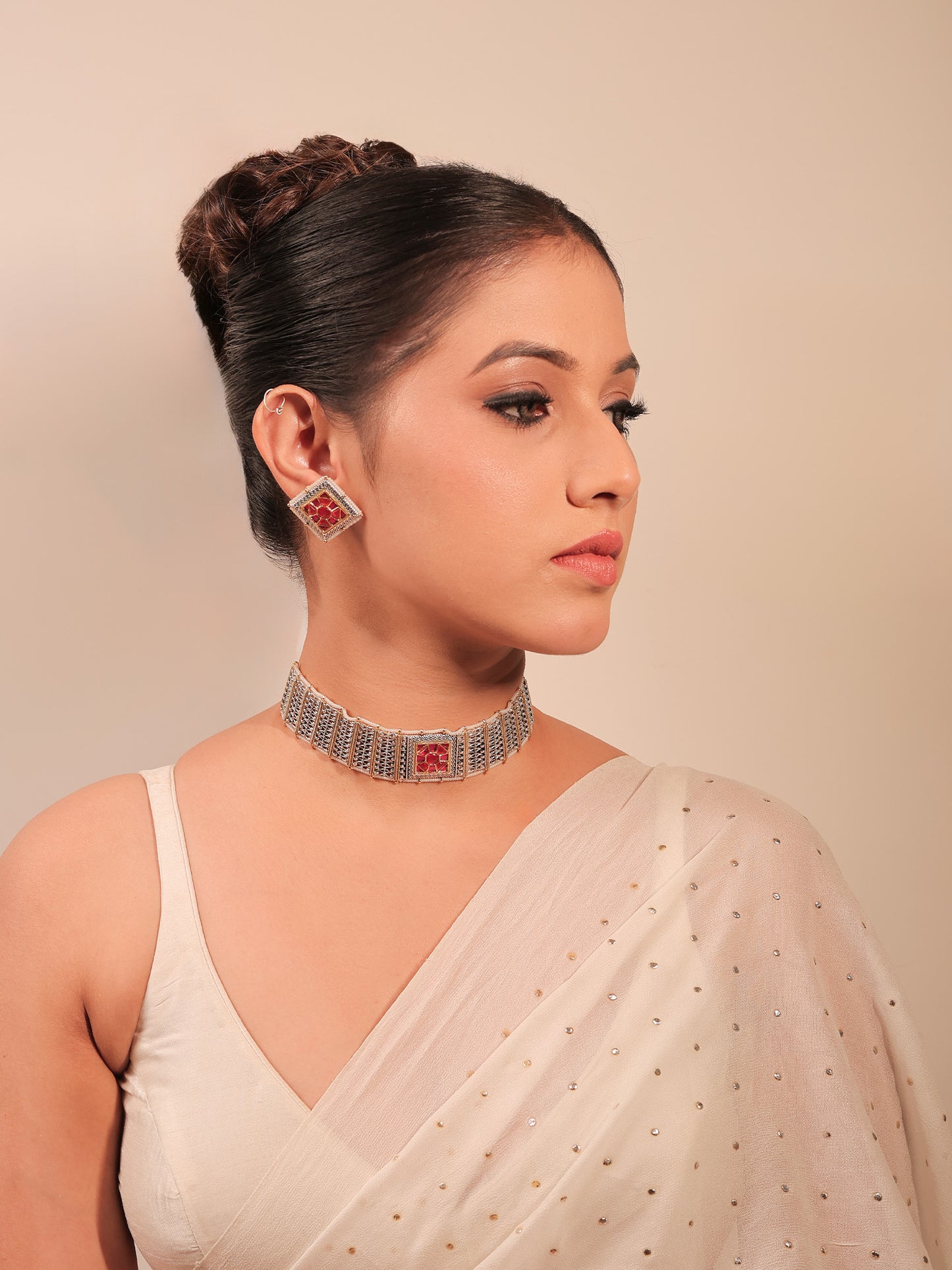 Upwan Ruby Boutique Choker Set