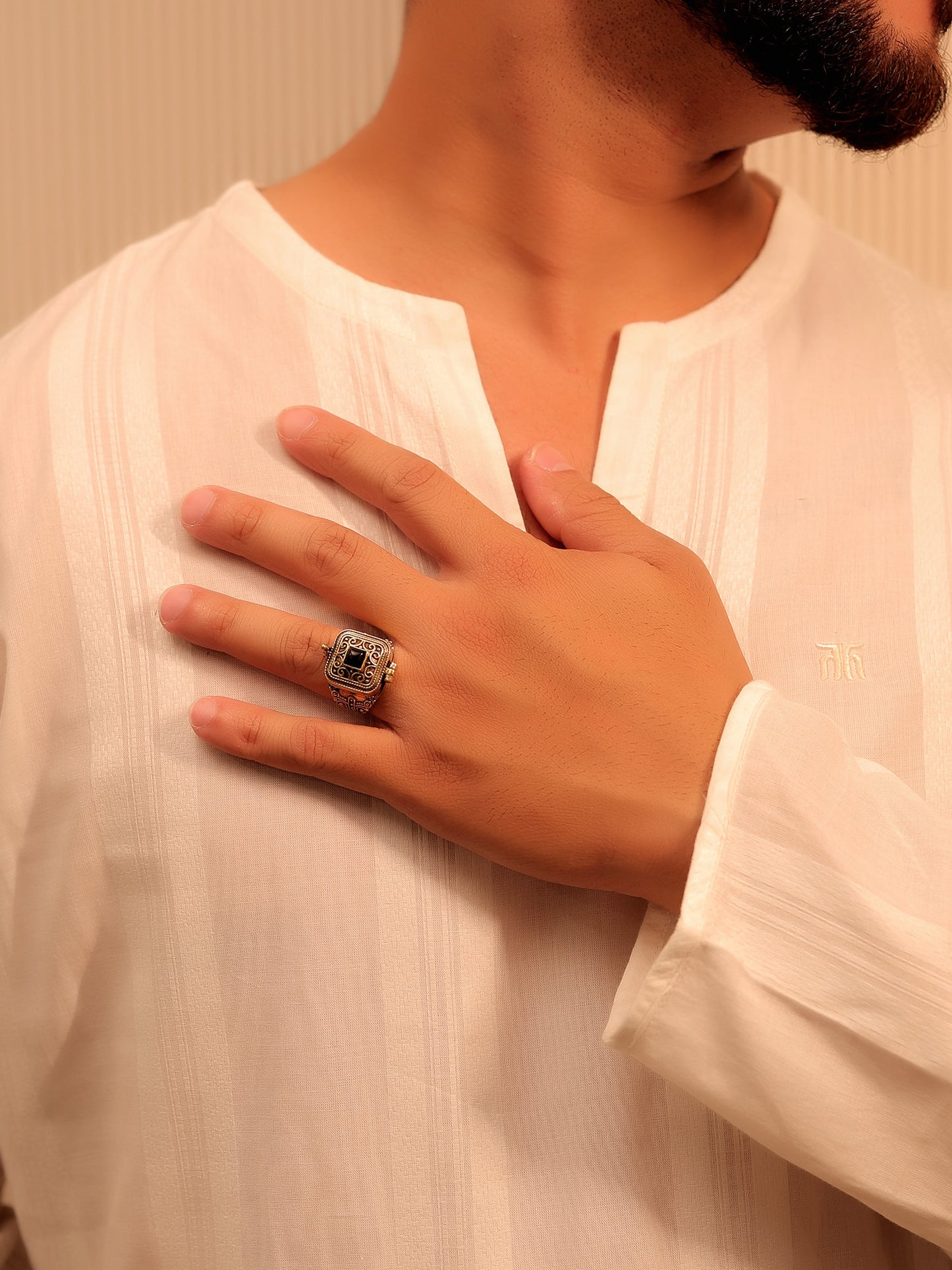 Tishav Black Men's Finger Ring