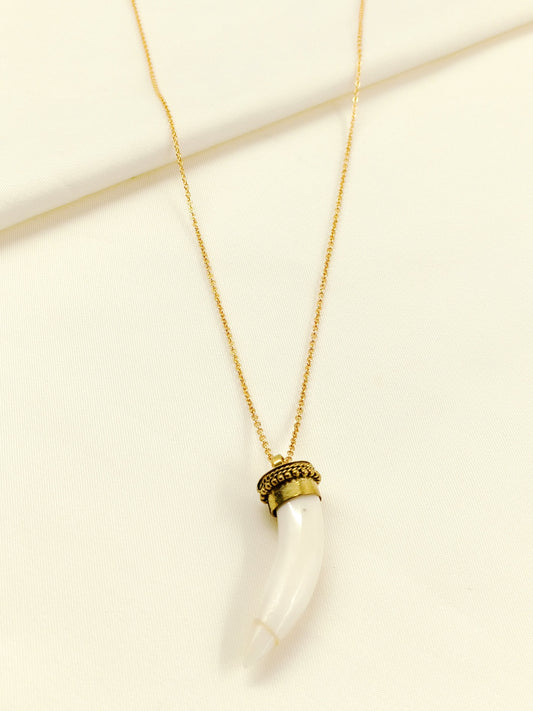 Apayajit White Bone Men's Neckpiece