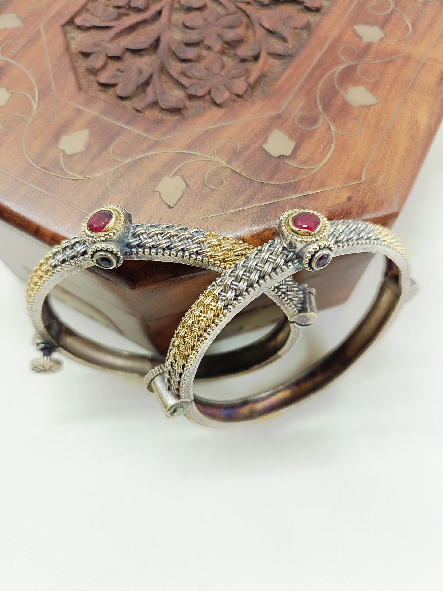 Kashini Ruby Oxidized Bangles