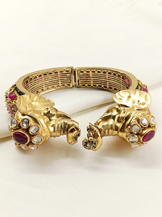 Dhvaje Gaja Elephant Men's Kada