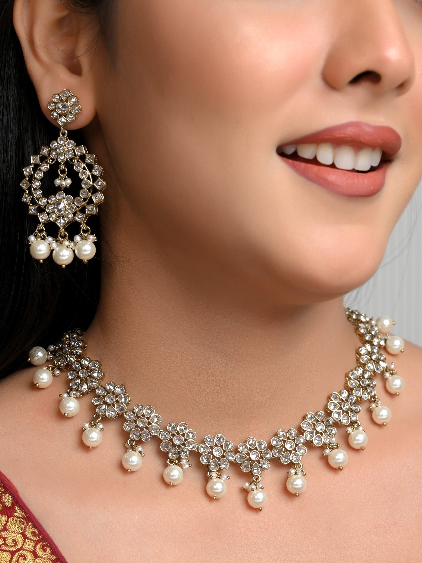 Anokhi White Polki Necklace Set