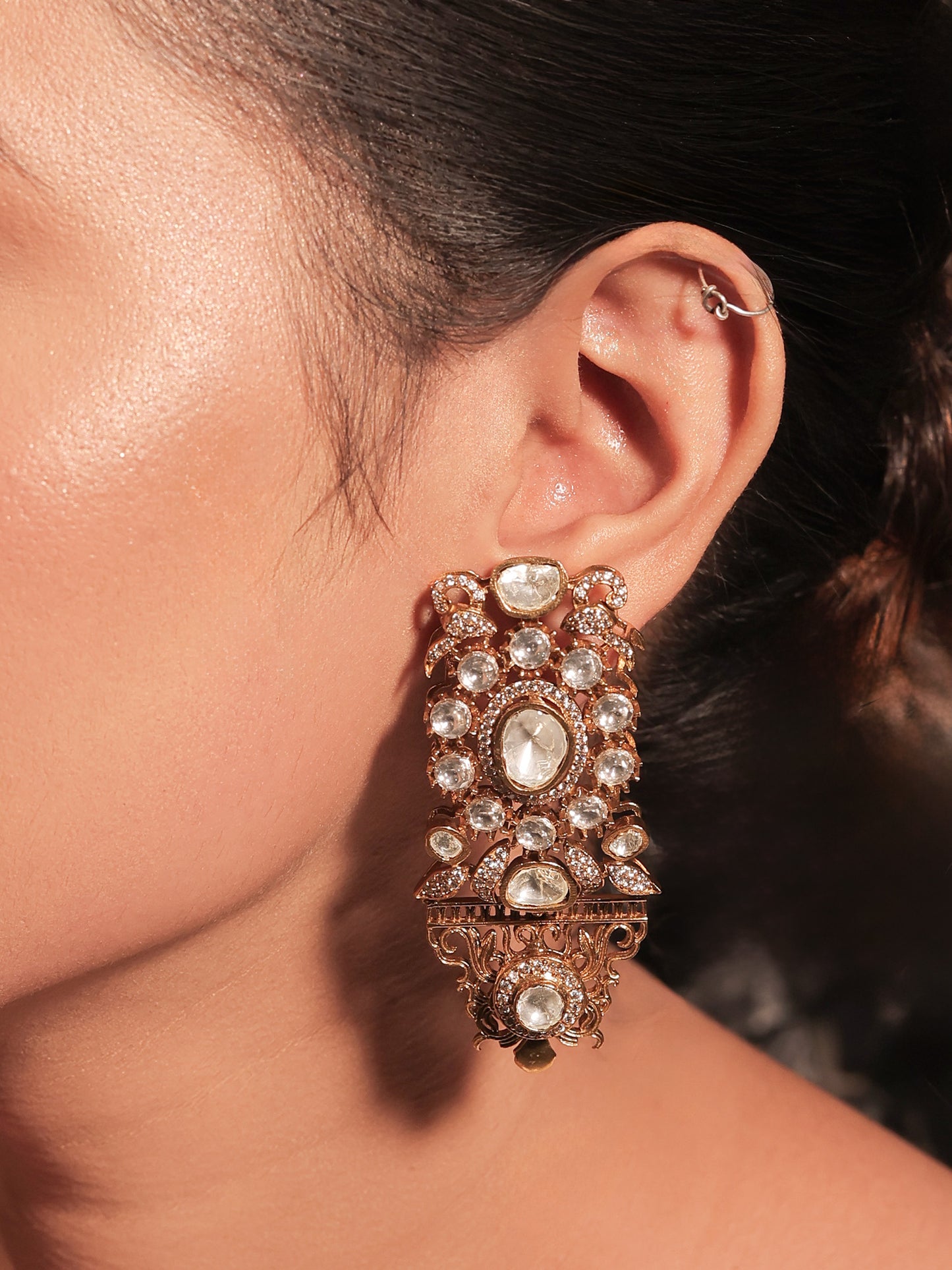 Pankhudi White Kundan Earrings