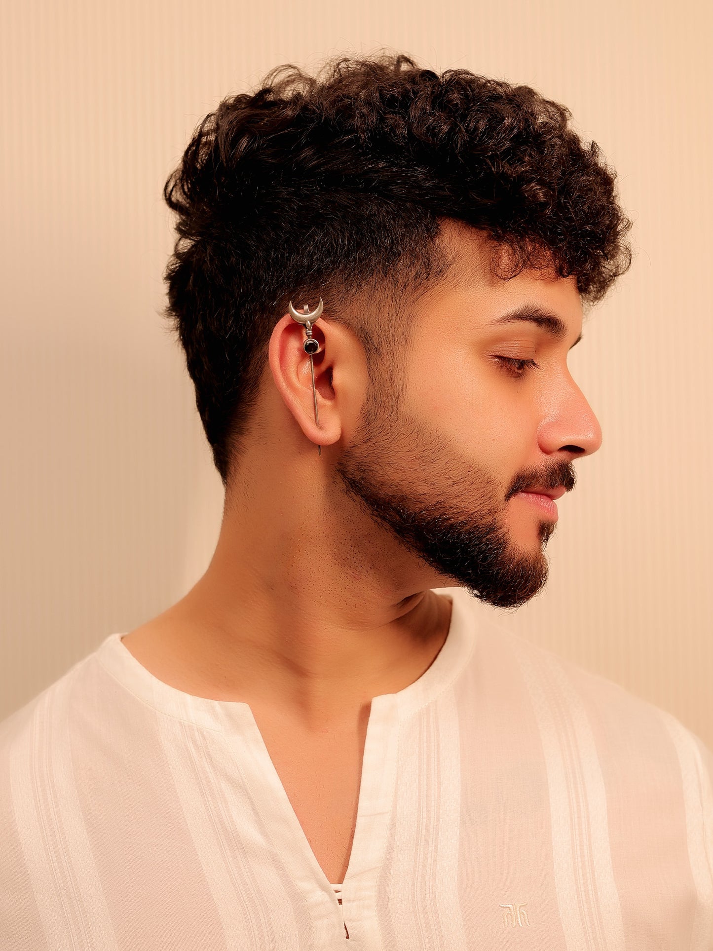 Kunal Black Men's Earcuff