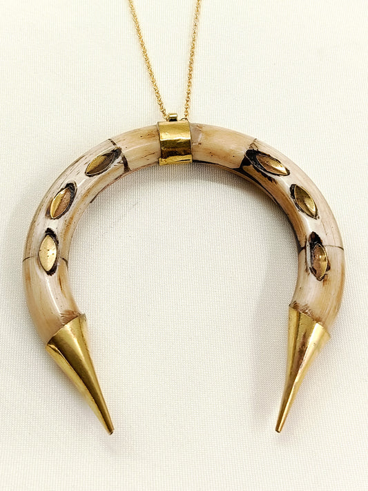 Arfan Brown Bone Men's Neckpiece
