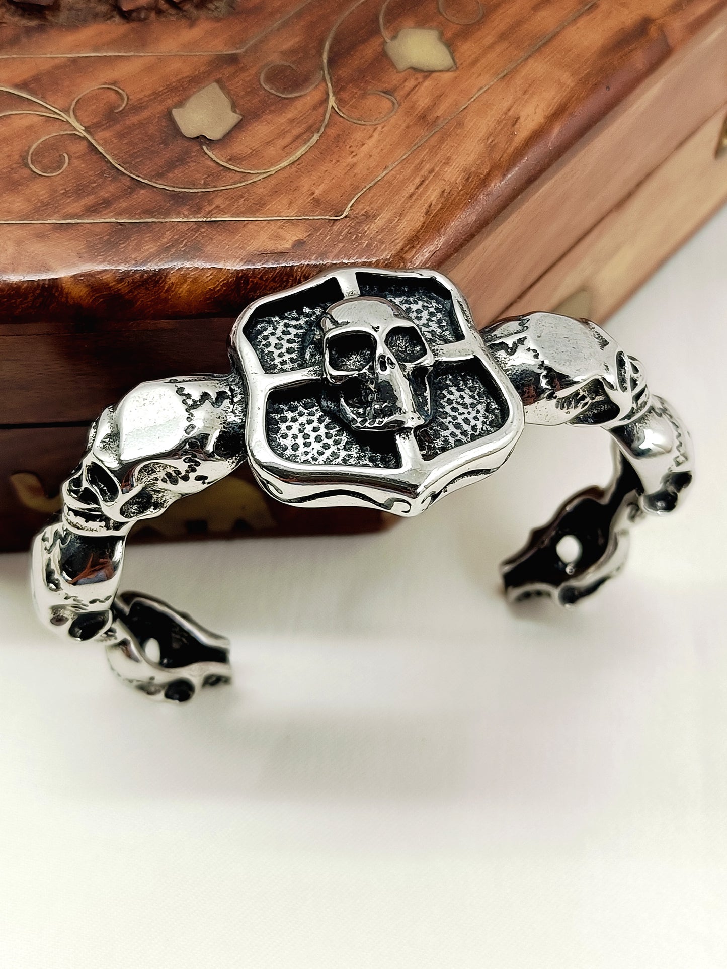 Arin Plain Men's Bracelet