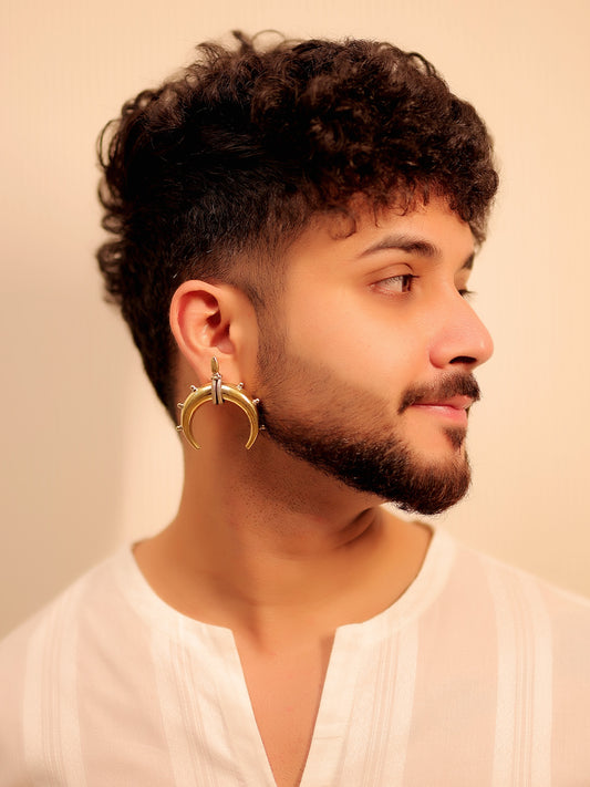Ekagrah Golden Men's Earring