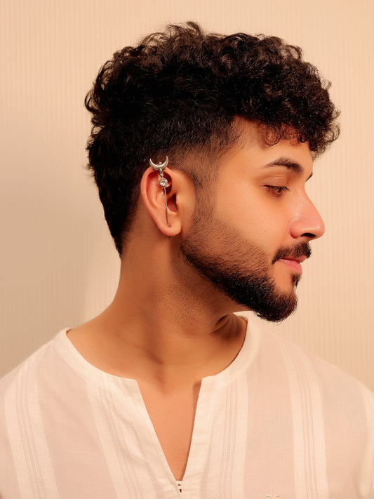 Nisheet White Men's Earcuff