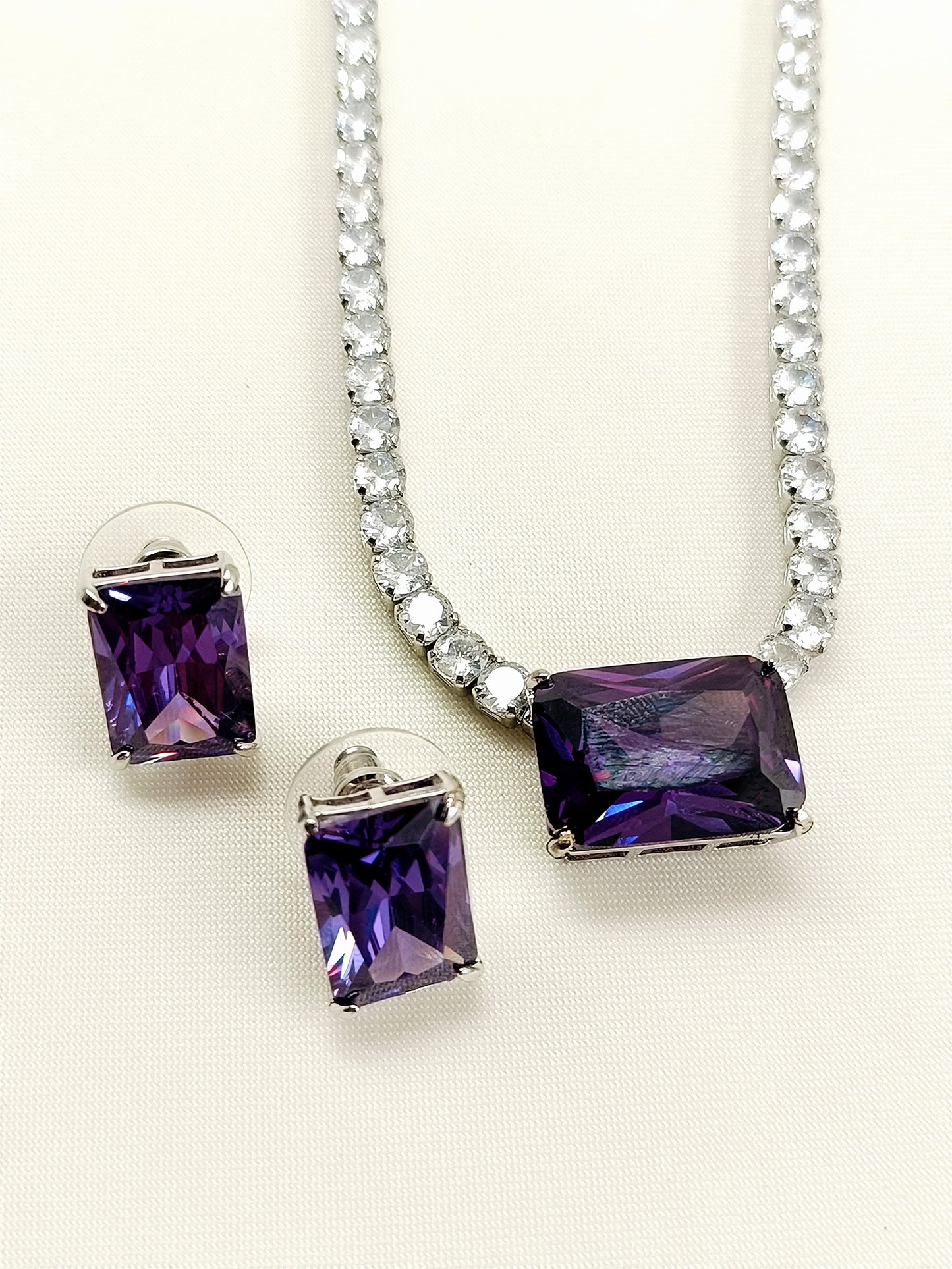Anric Lavender American Diamond Necklace Set
