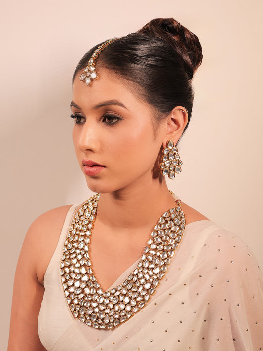 Sanober Kundan Necklace Set