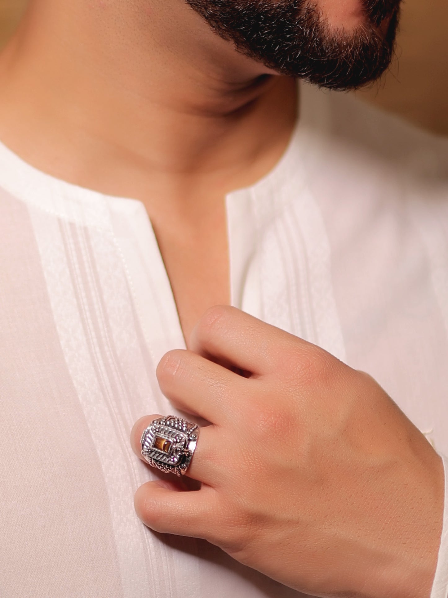 Iqra Brown Men's Finger Ring