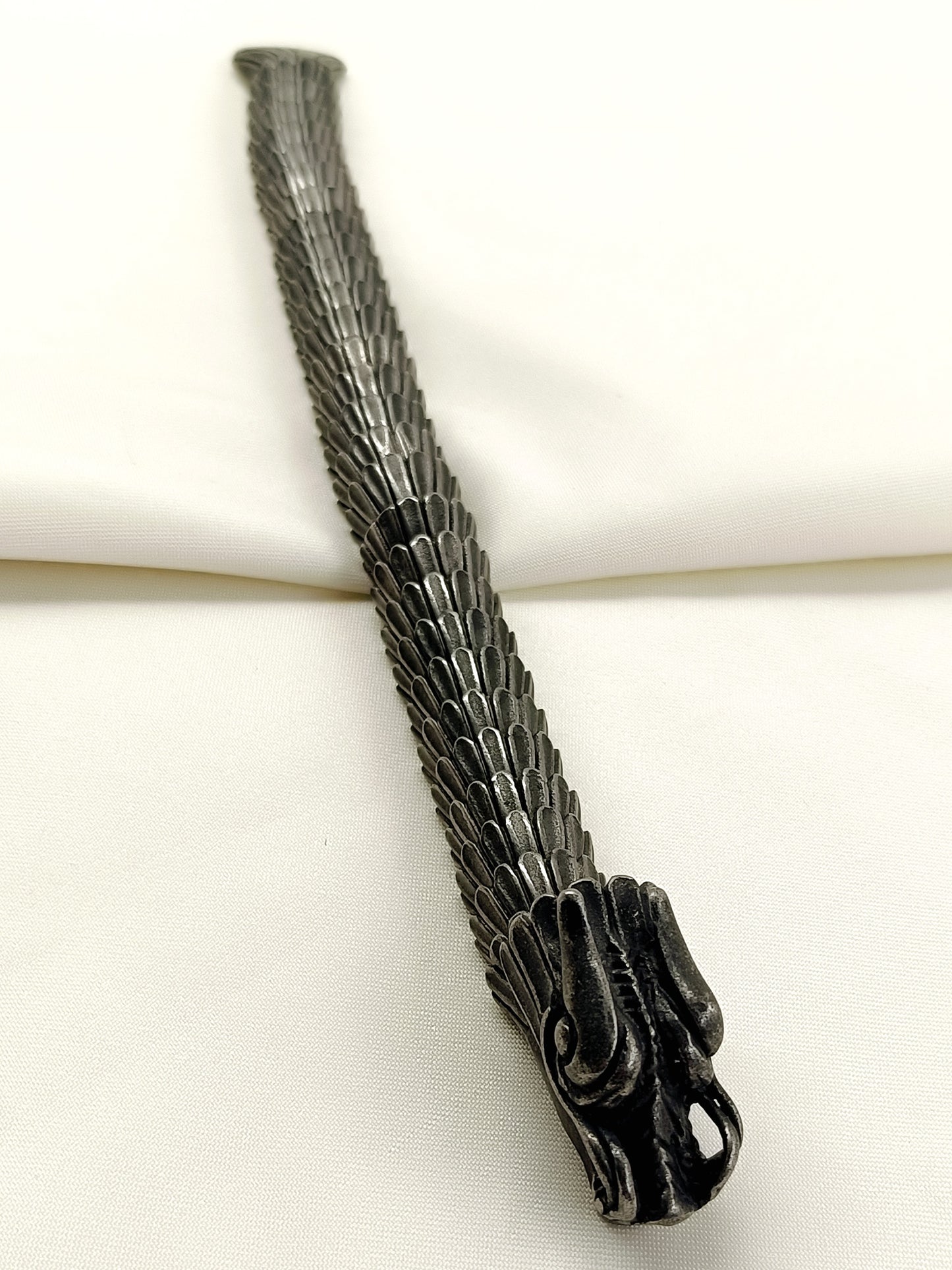 Arian Black Men's Dragon Scale Bracelet