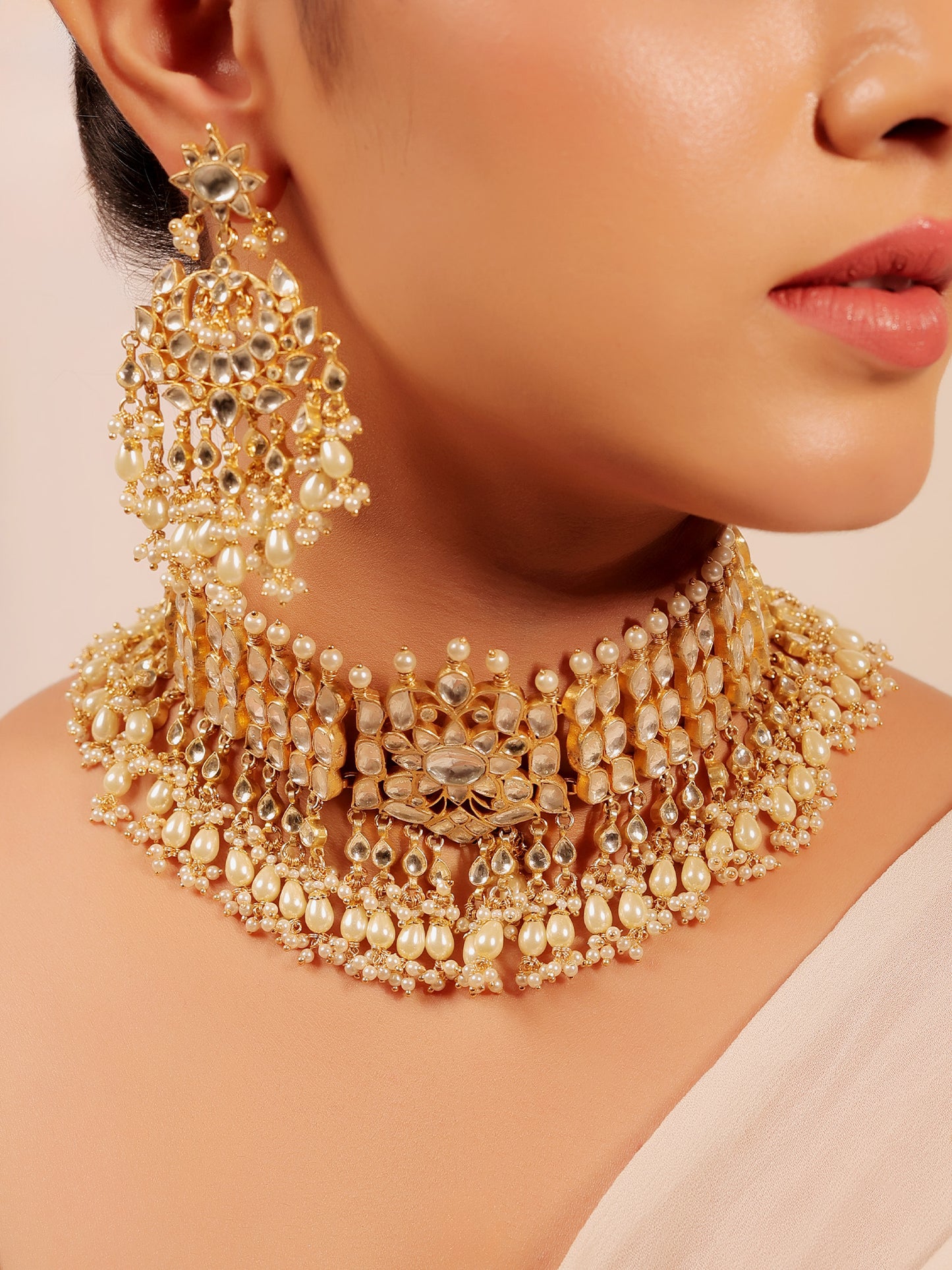 Dawn White Paachi Kundan Choker Set