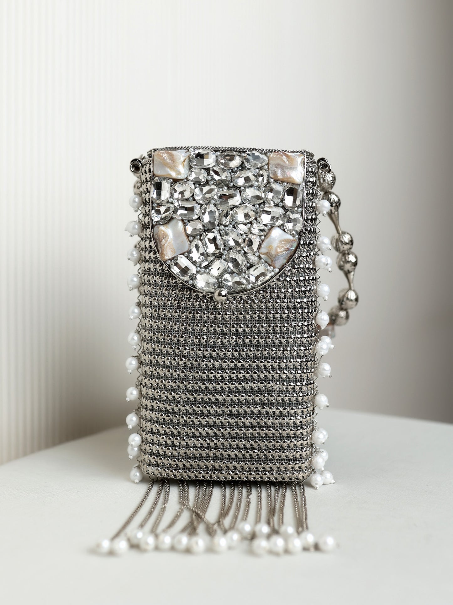 Ziena Silver Mobile Pouch