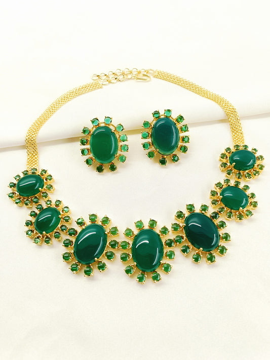 Aurora Green Natural Stone Necklace Set