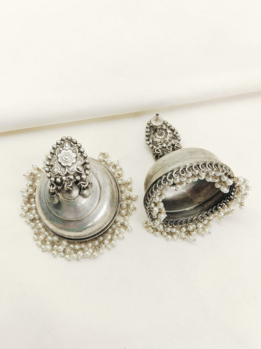 Ela Plain Oxidized Jhumki