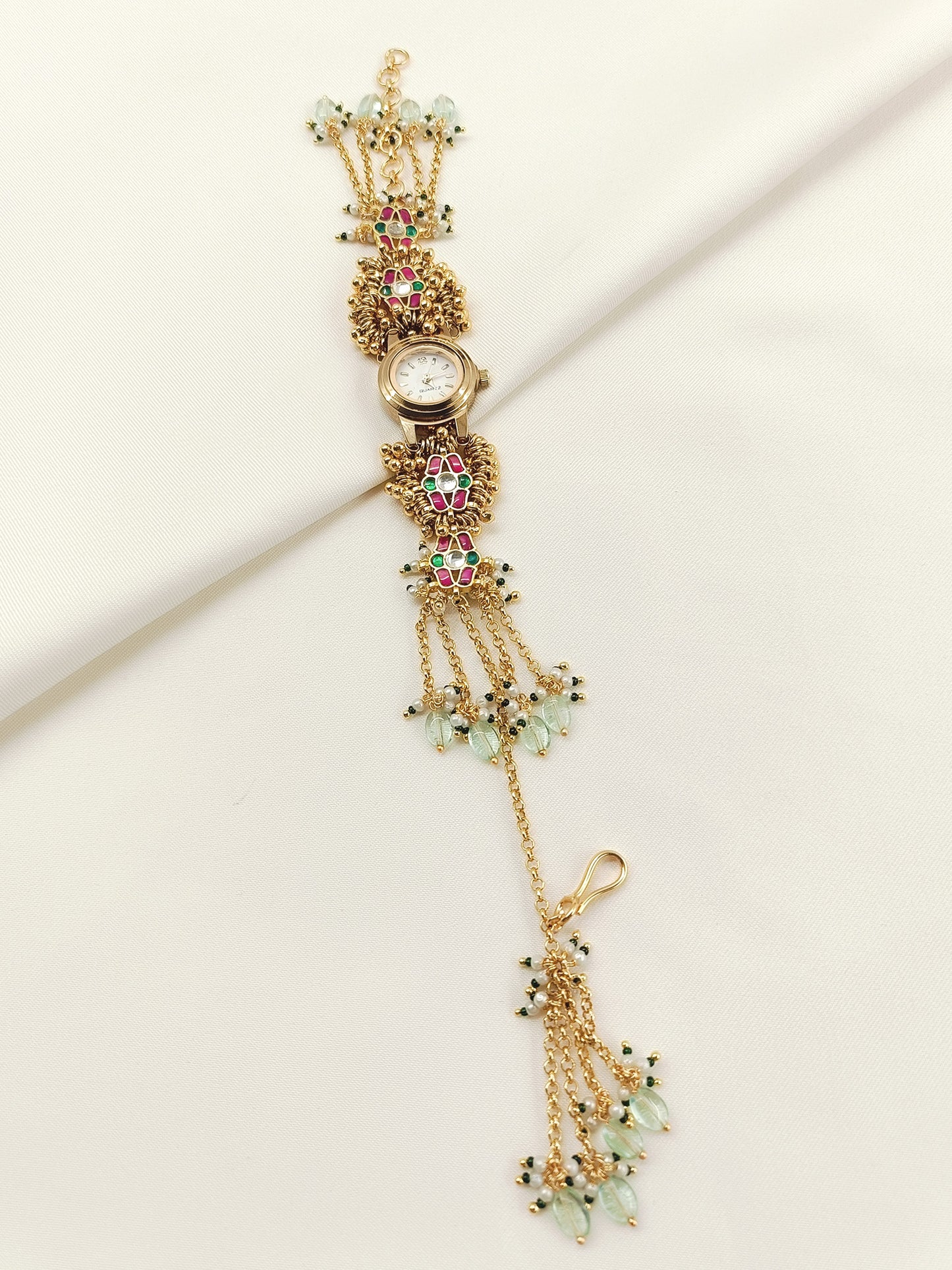 Neelakshi's Paachi Kundan Watch