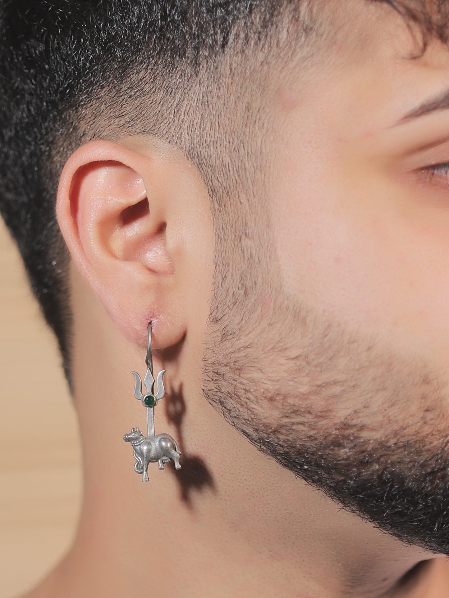 Evanash Green Men's Earring