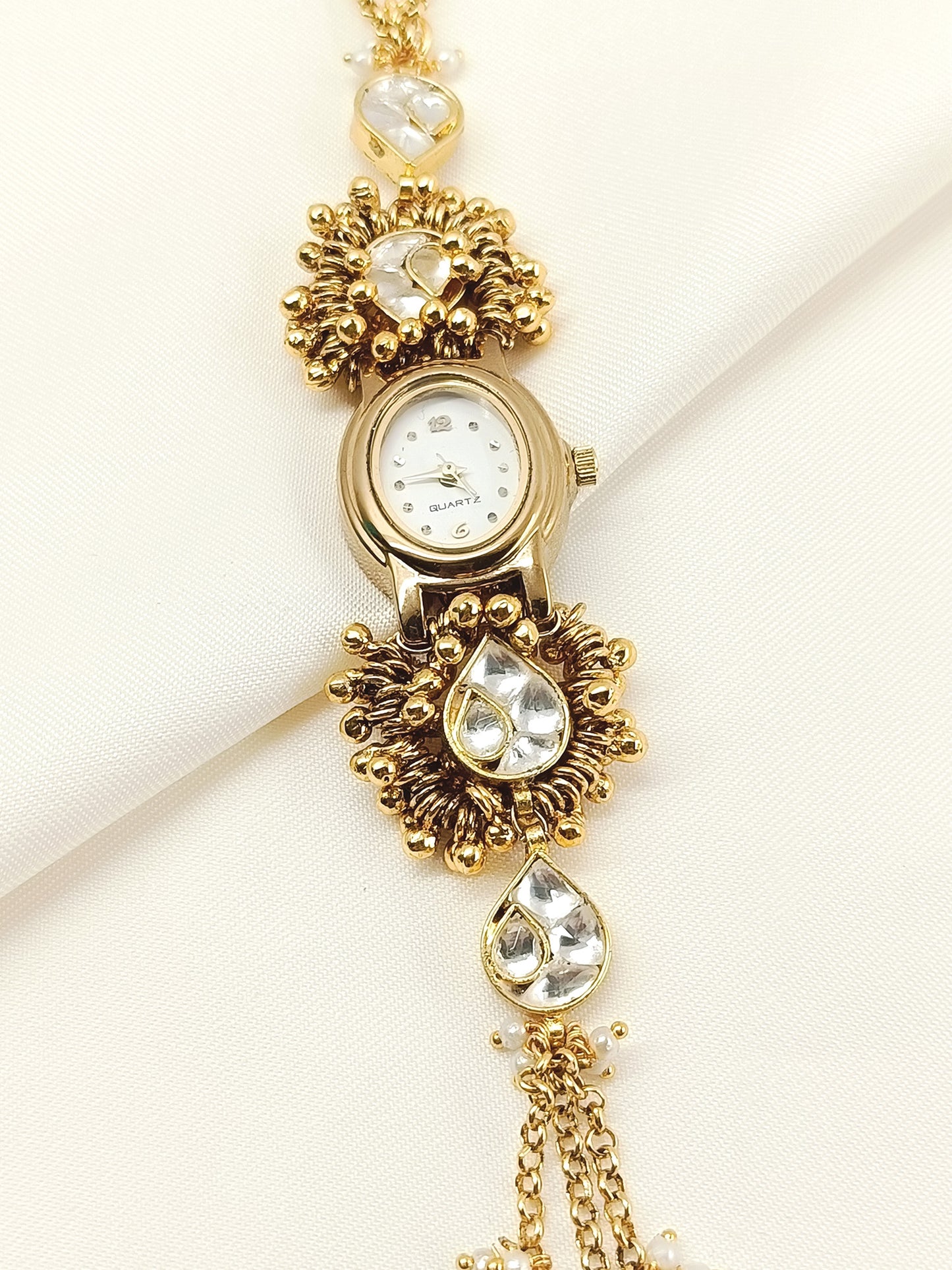 Iraya's Paachi Kundan Watch