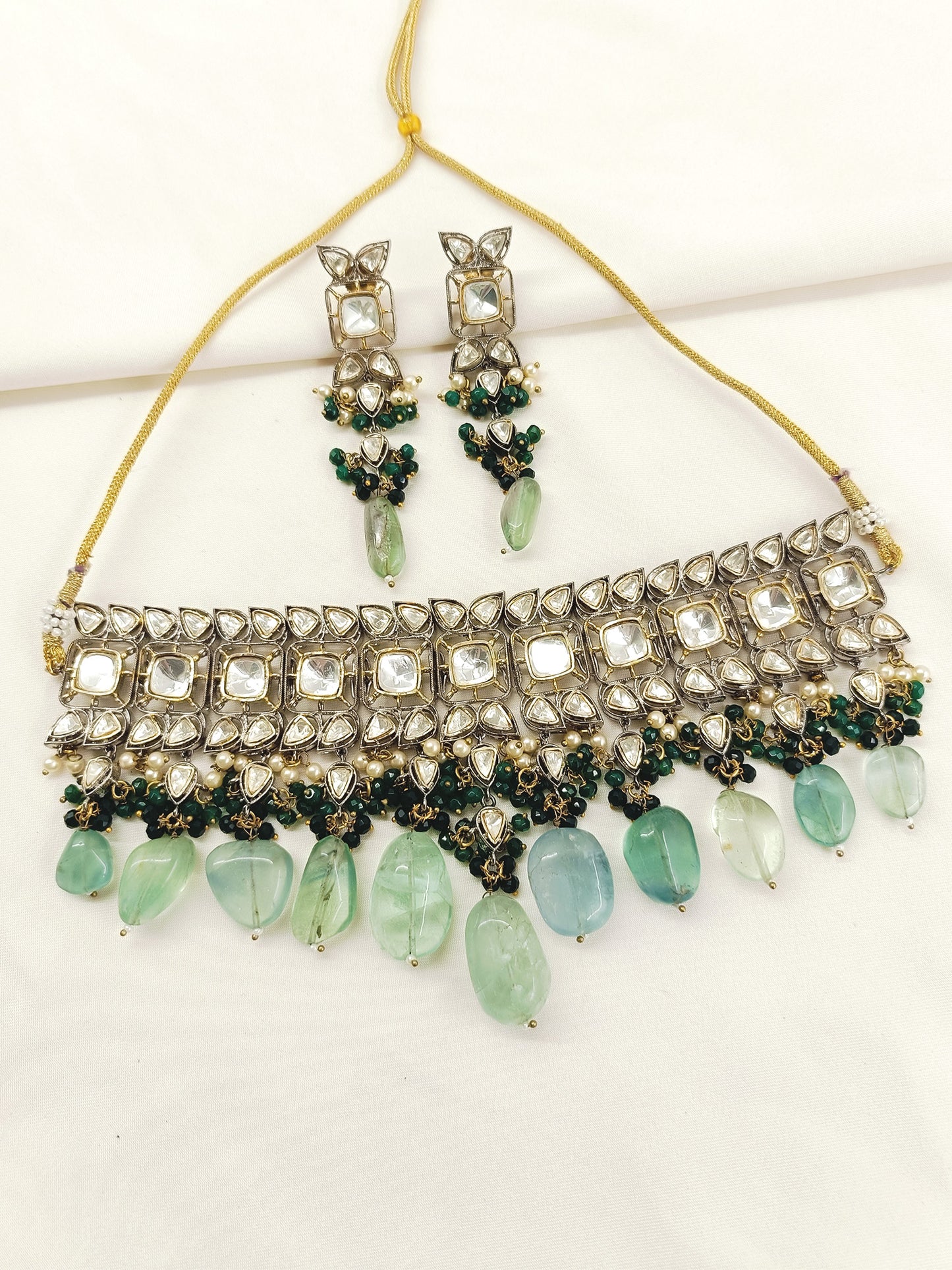 Bushra Mint Green Rhodium Plated Victorian Necklace Set