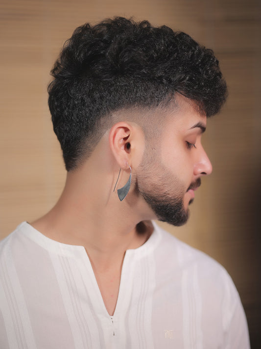 Yahsti Silver Men's Earrings