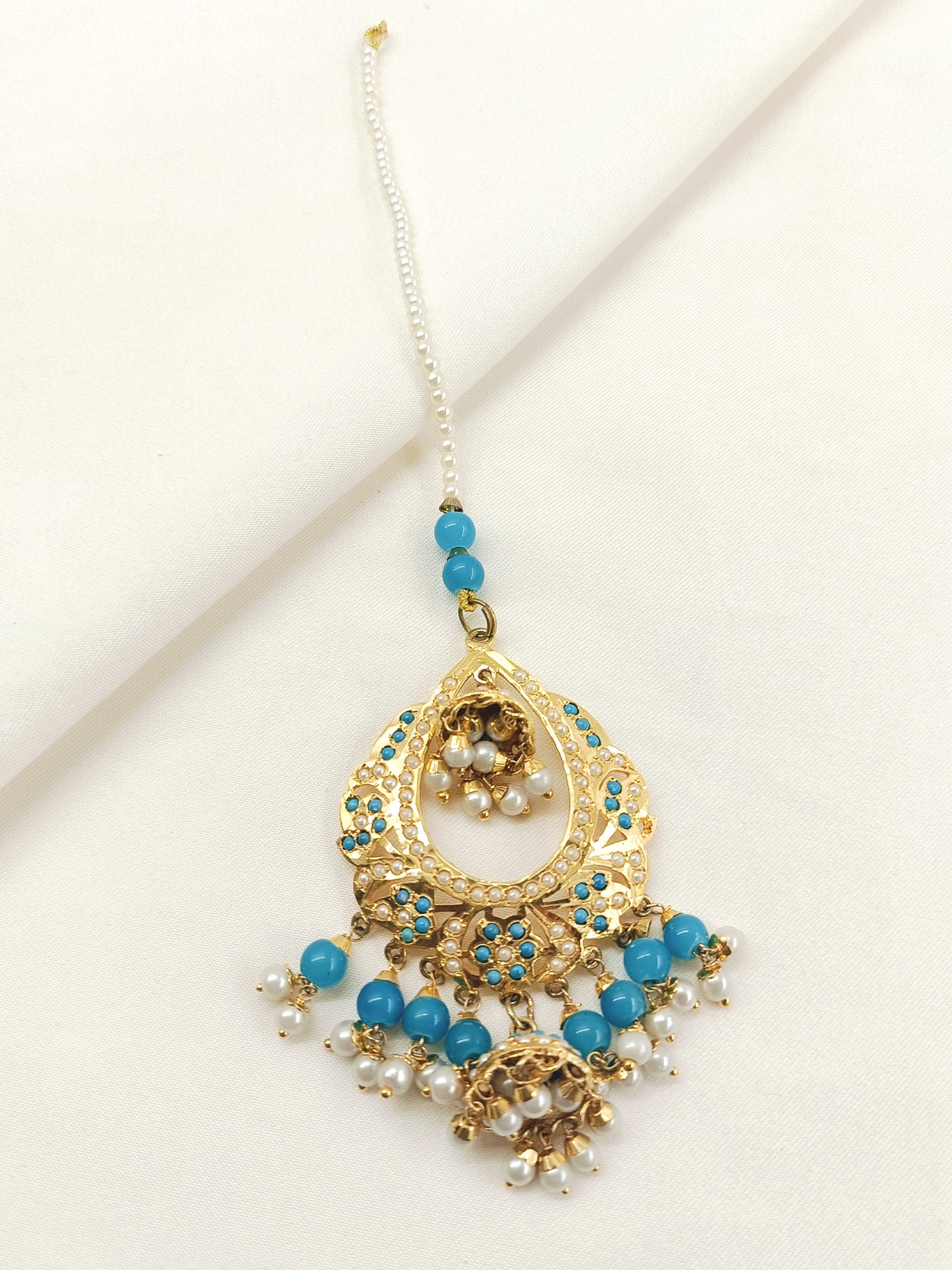 Ashifa Firozi Jadau Mang Tikka