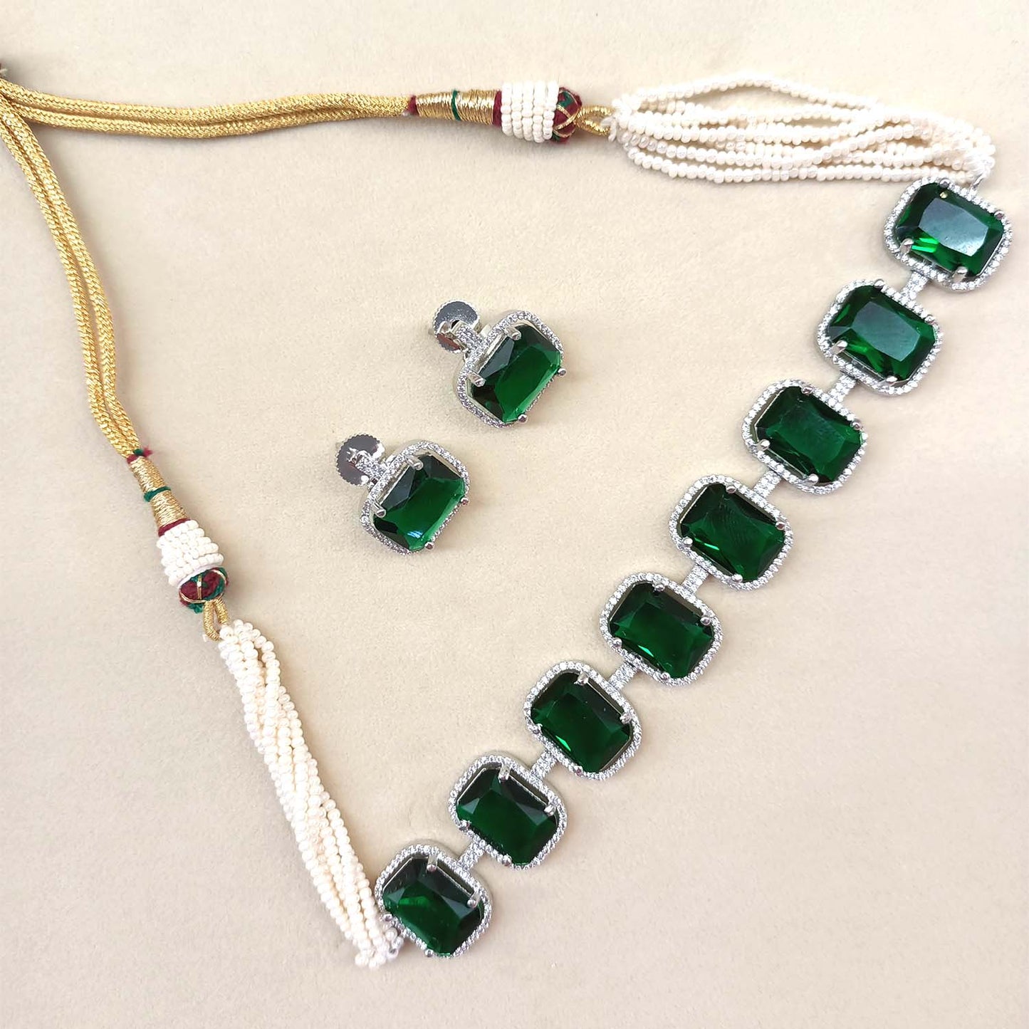 Ruqayyah Green Emerald Diamond Necklace Set