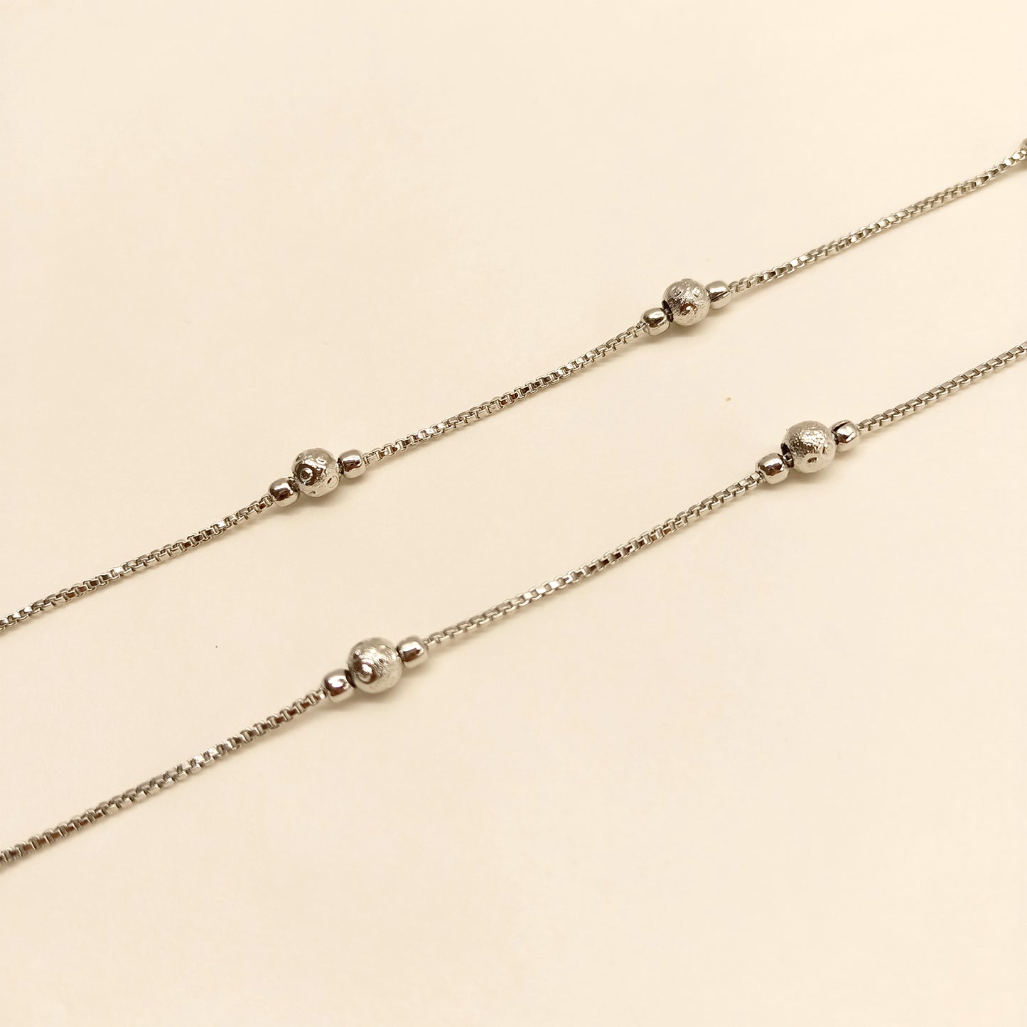 Urfi Silver Plated Delicate Payal/Anklet