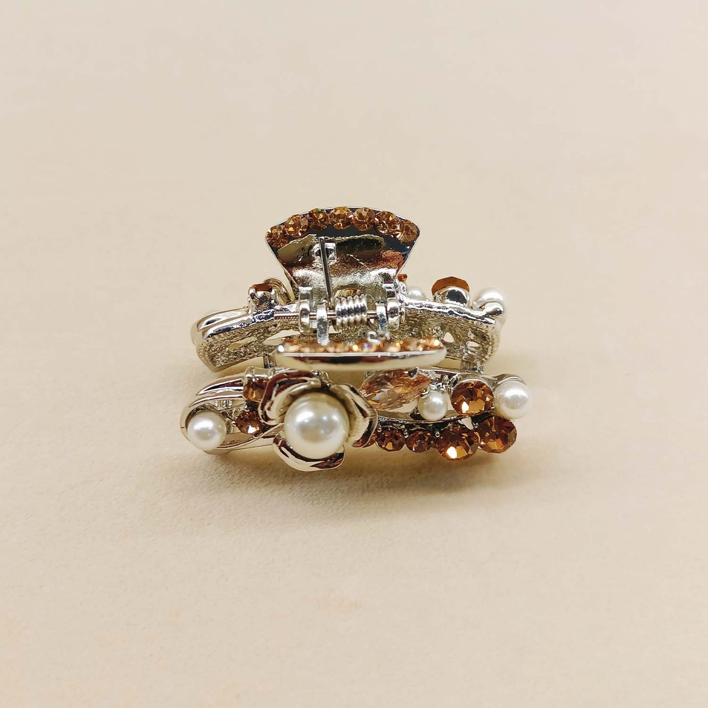 Monalisa Copper Diamond & Pearl Work Silver Plated Clutcher