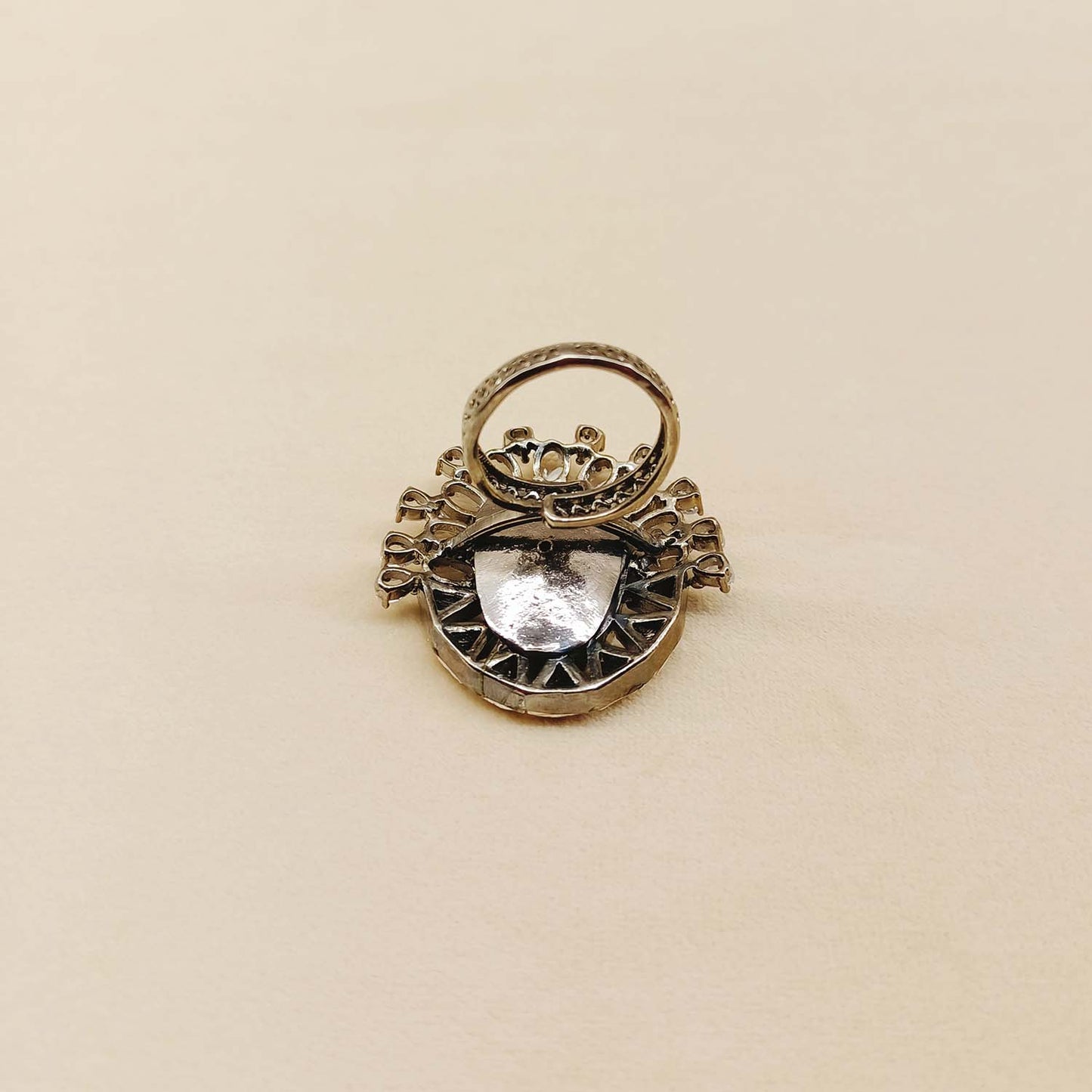 Gitika Diamonds Rhodium Plated Victorian Ring